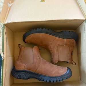 KEEN Greta II Leather Ankle Boots